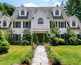 18 Sammis Lane