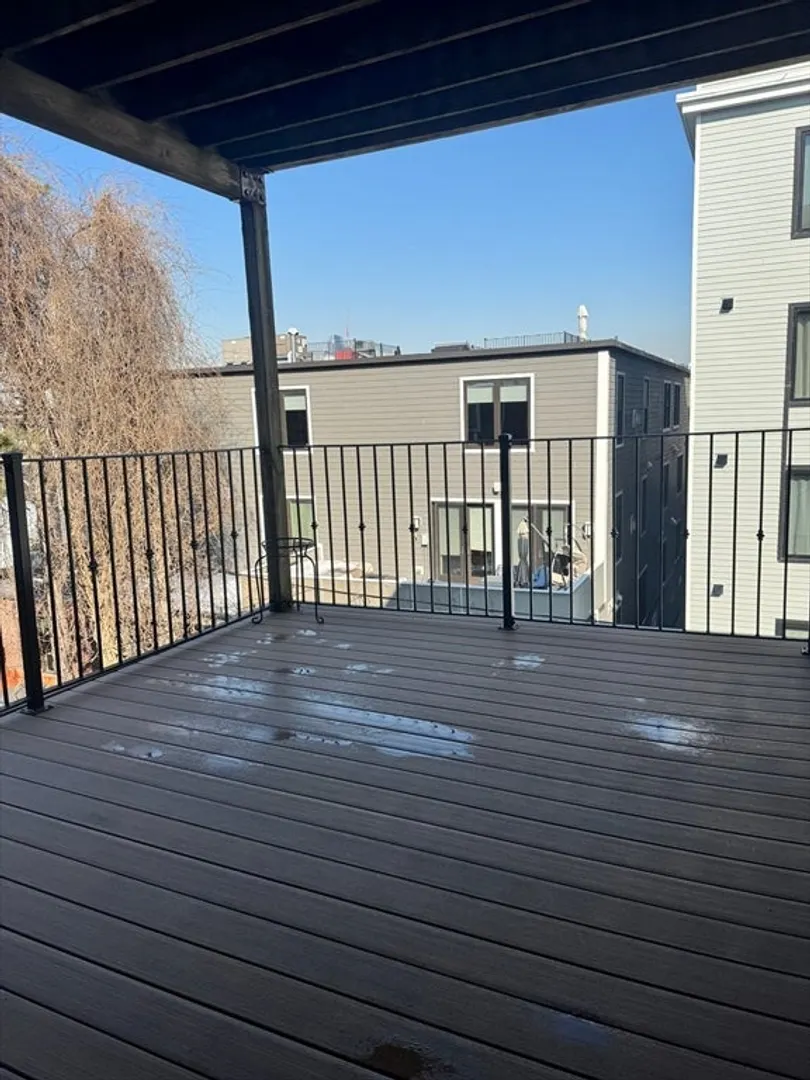 34 Emerson Street  #2 Photo 9