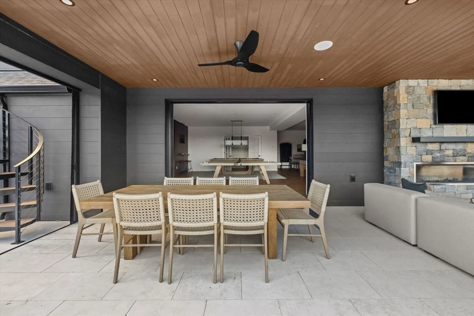 61 Green Avenue Photo 33