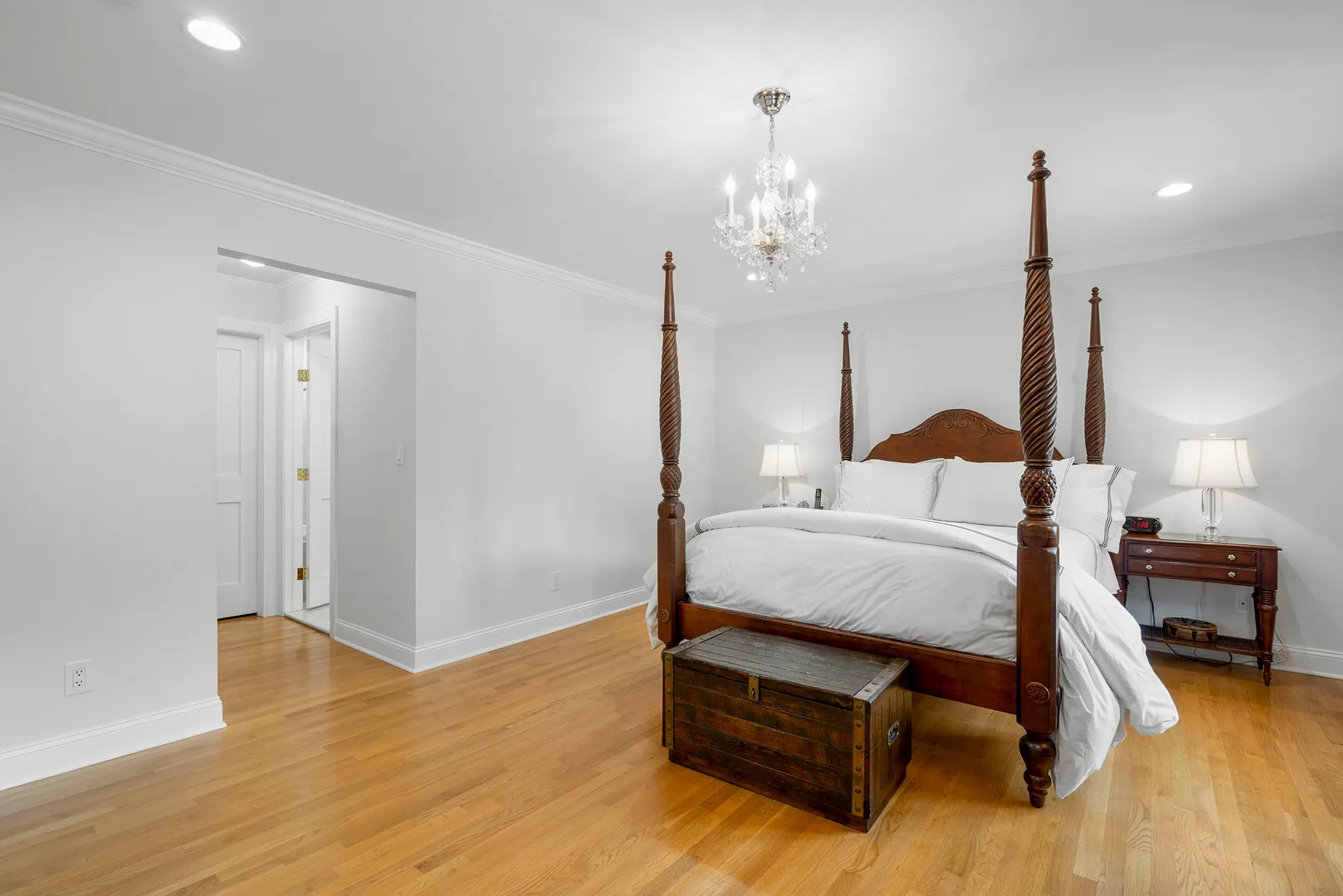 525 Carroll Avenue Photo 17