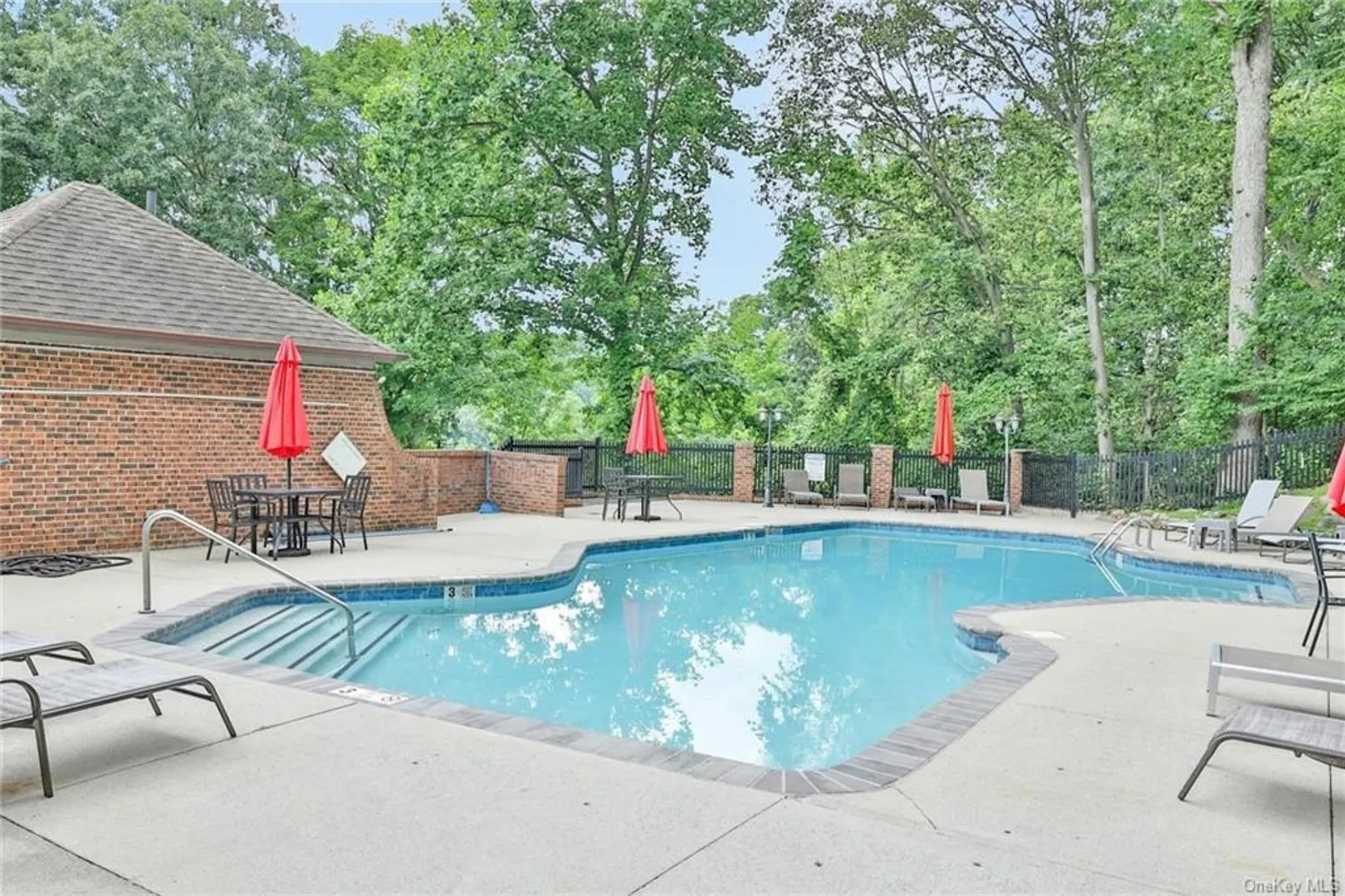 5 Mill Court Photo 27