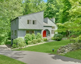 24 Anne Chambers Lane
