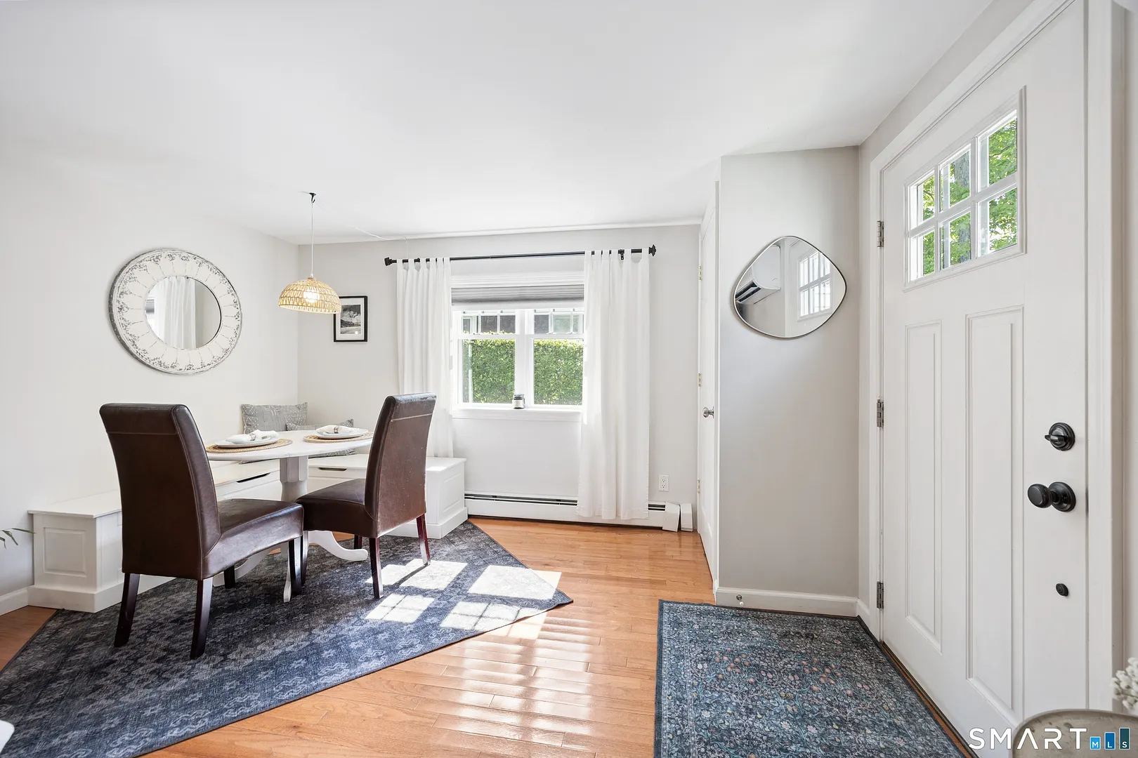 18 Willow Lane Photo 5