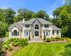 22 Perrins Peak Road