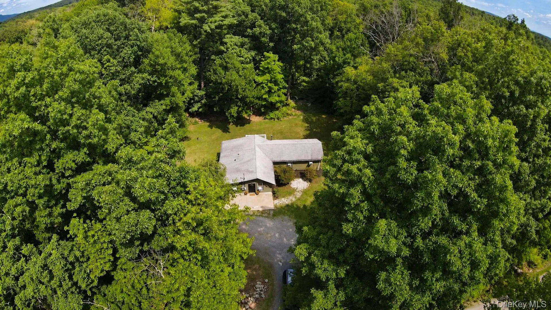 37 Old Town Road Photo 4