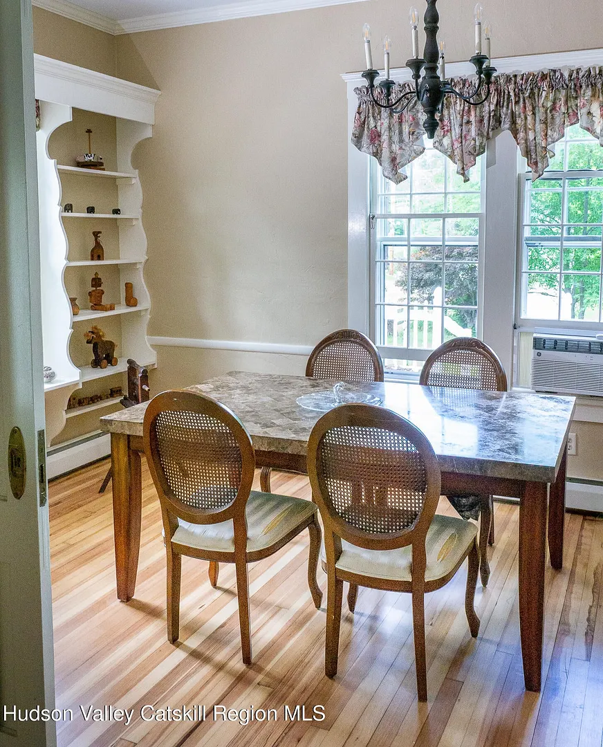 4248 Ny-28 Photo 15