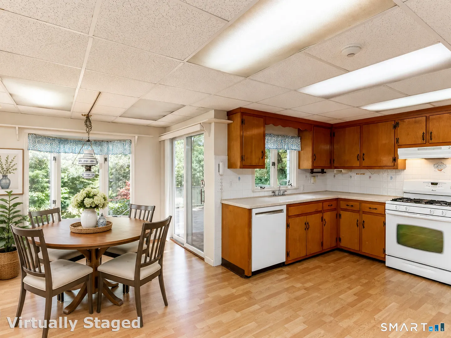 208 Twin Lakes Road Photo 6