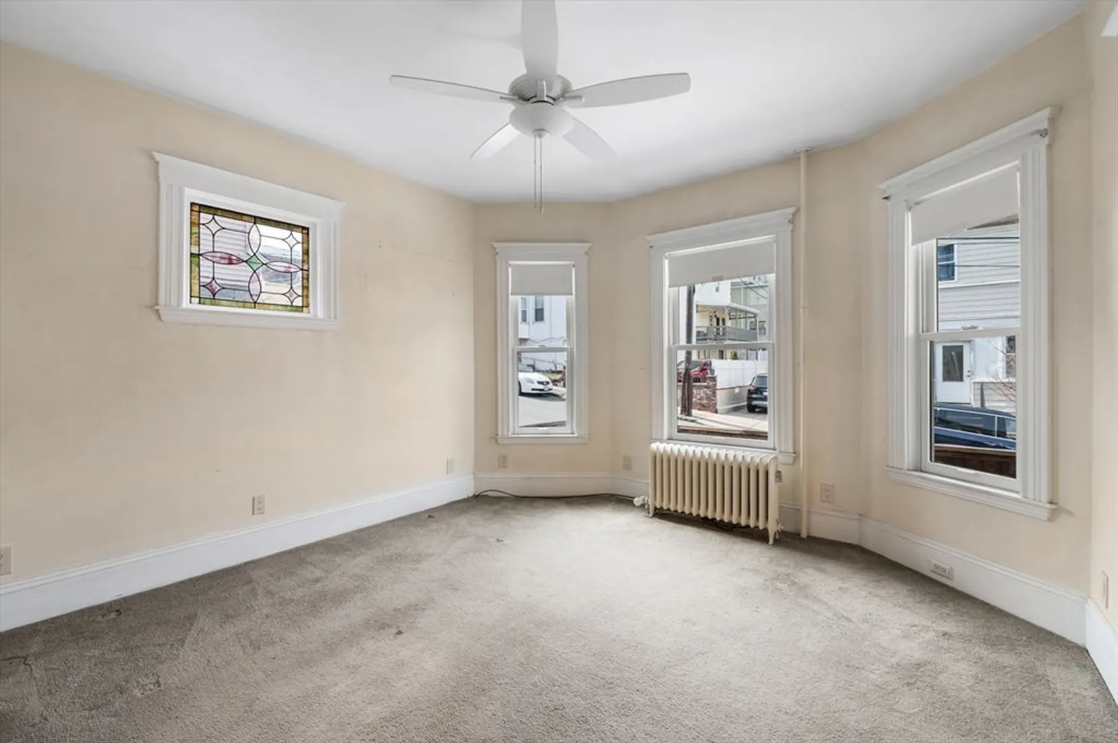29 Fenwick St Photo 4