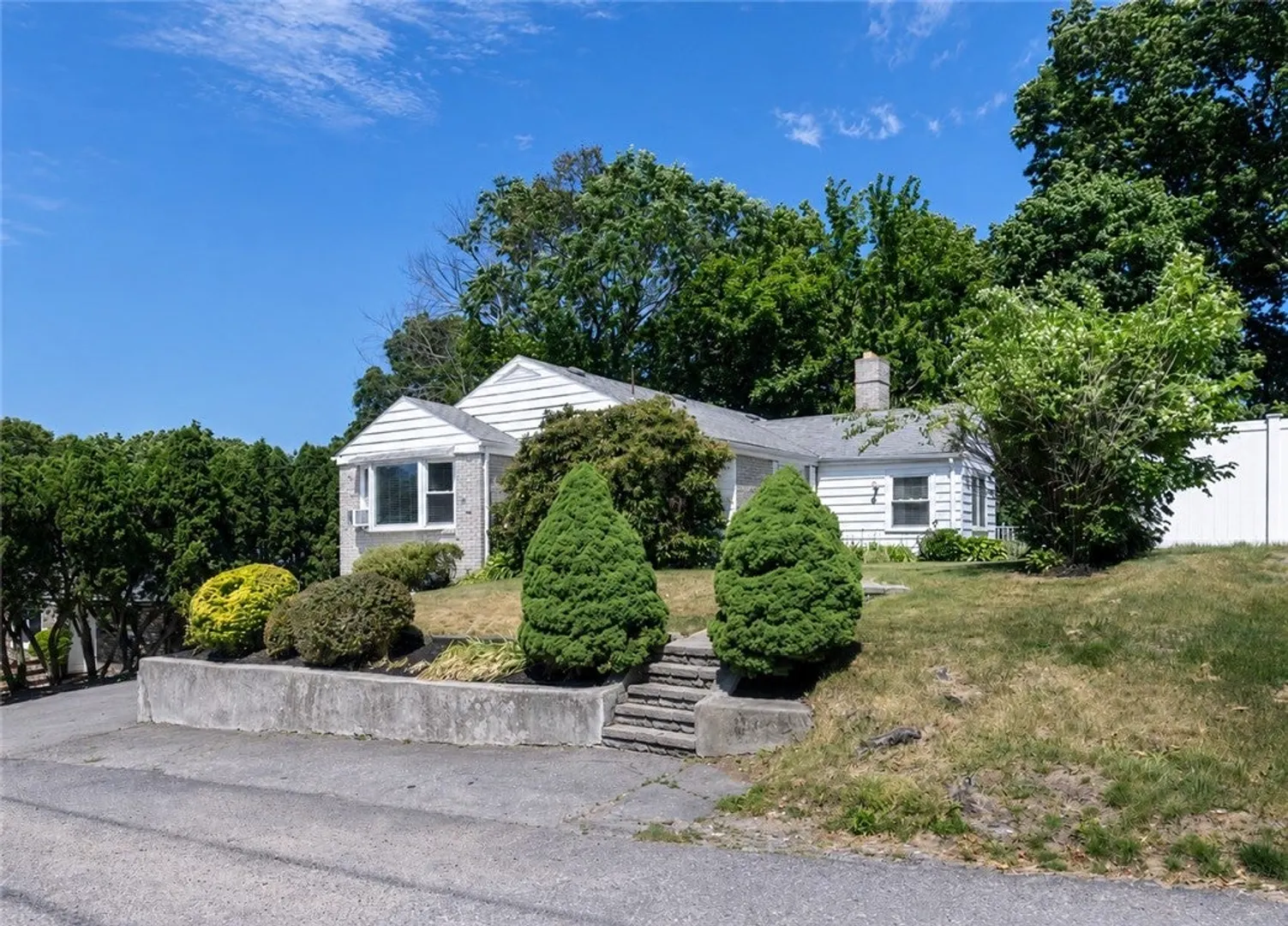 59 N Williams Street Photo 1