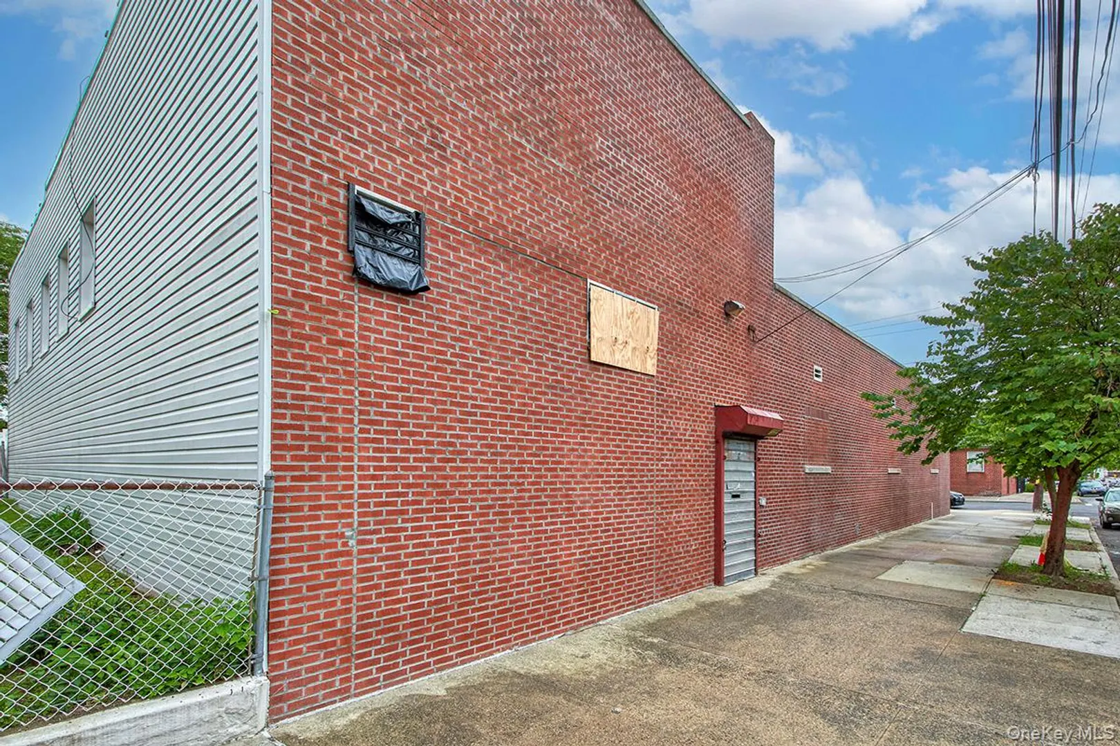 3243 Ampere Avenue Photo 4