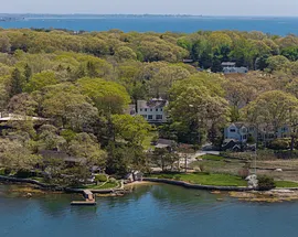 32 Money Point Road