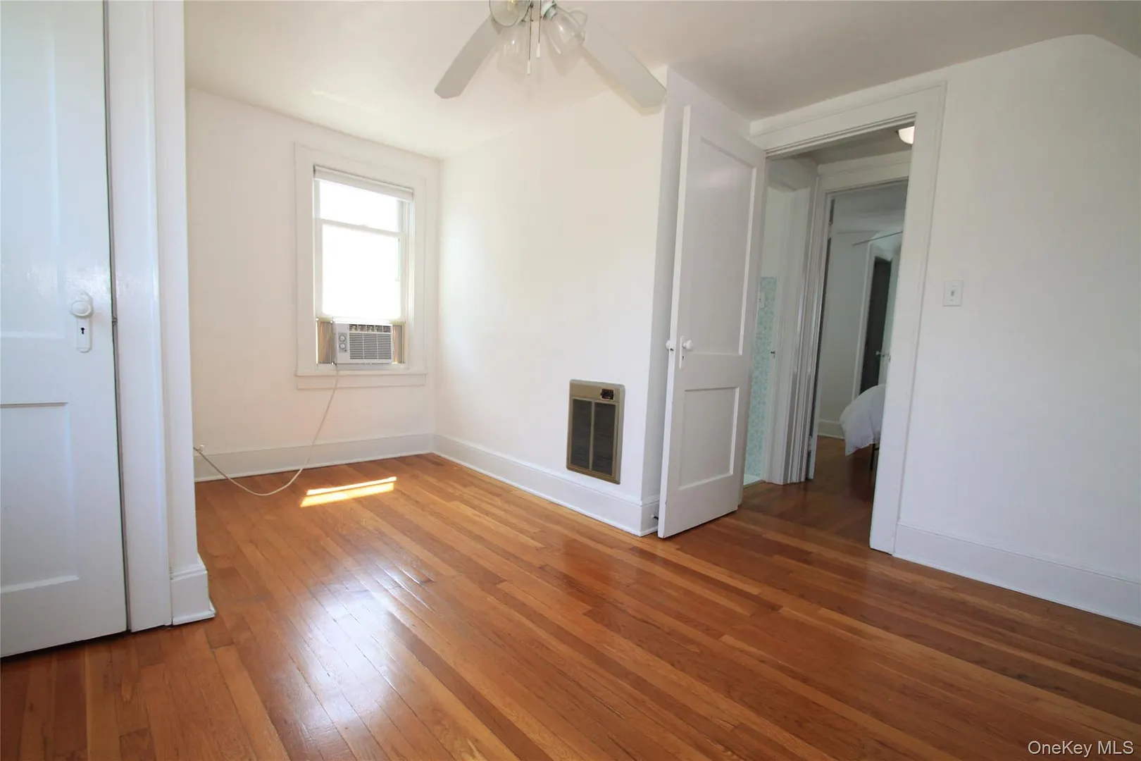 38 Glenwood Photo 16