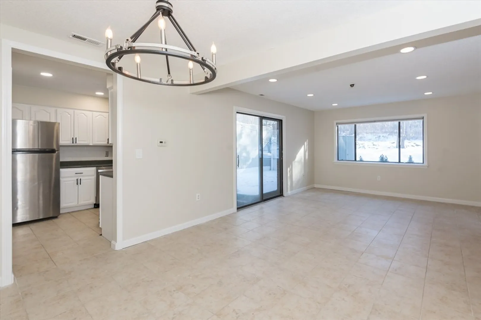468 Island St #468 Photo 7