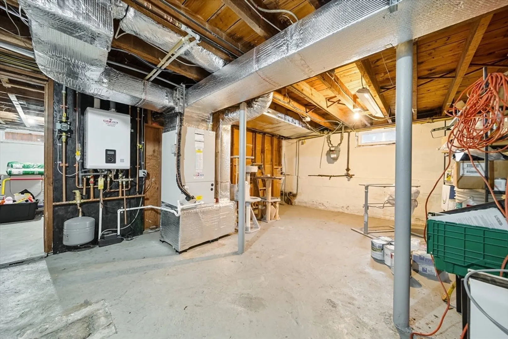 24 Dexter St Photo 28
