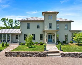 154 Schoolhouse Road