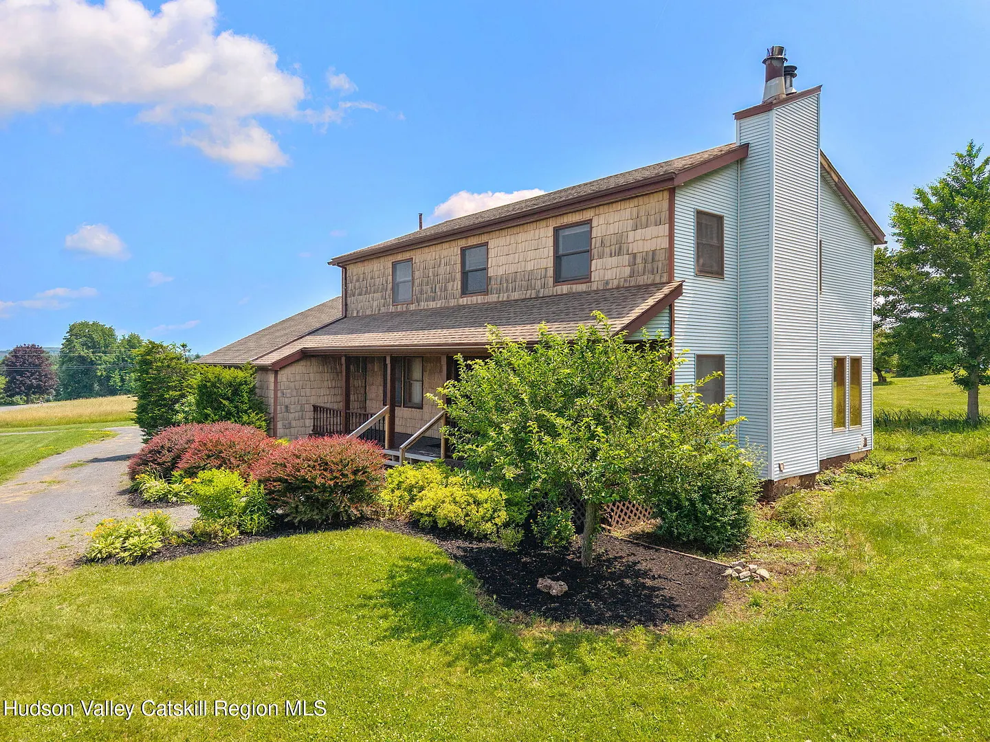 530 Colby Road Photo 3