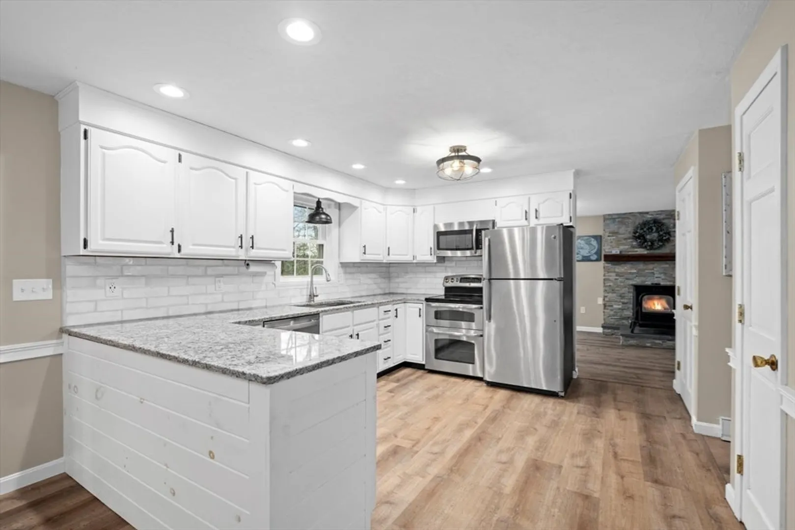 6 Guenther Drive Photo 19