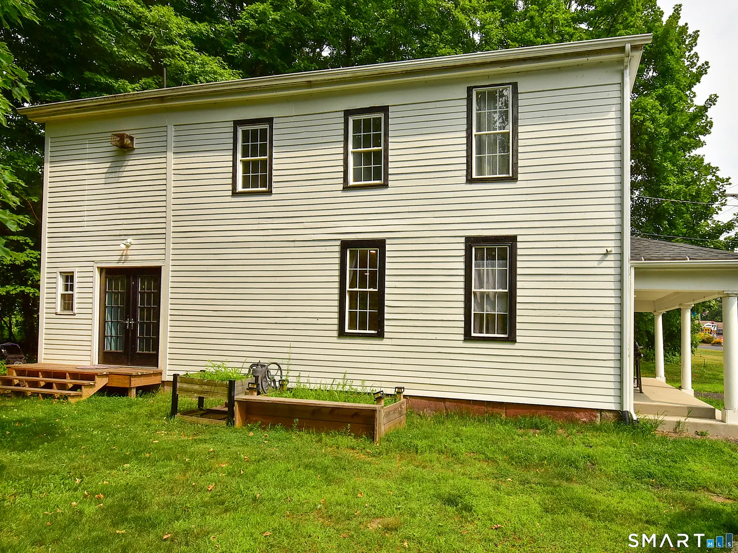 2 Broad Brook Road Photo 32