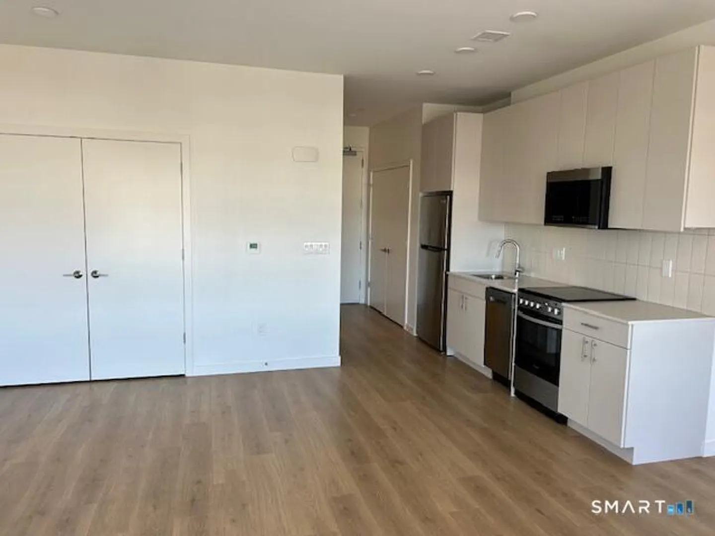 42 John Street  #207 Photo 21