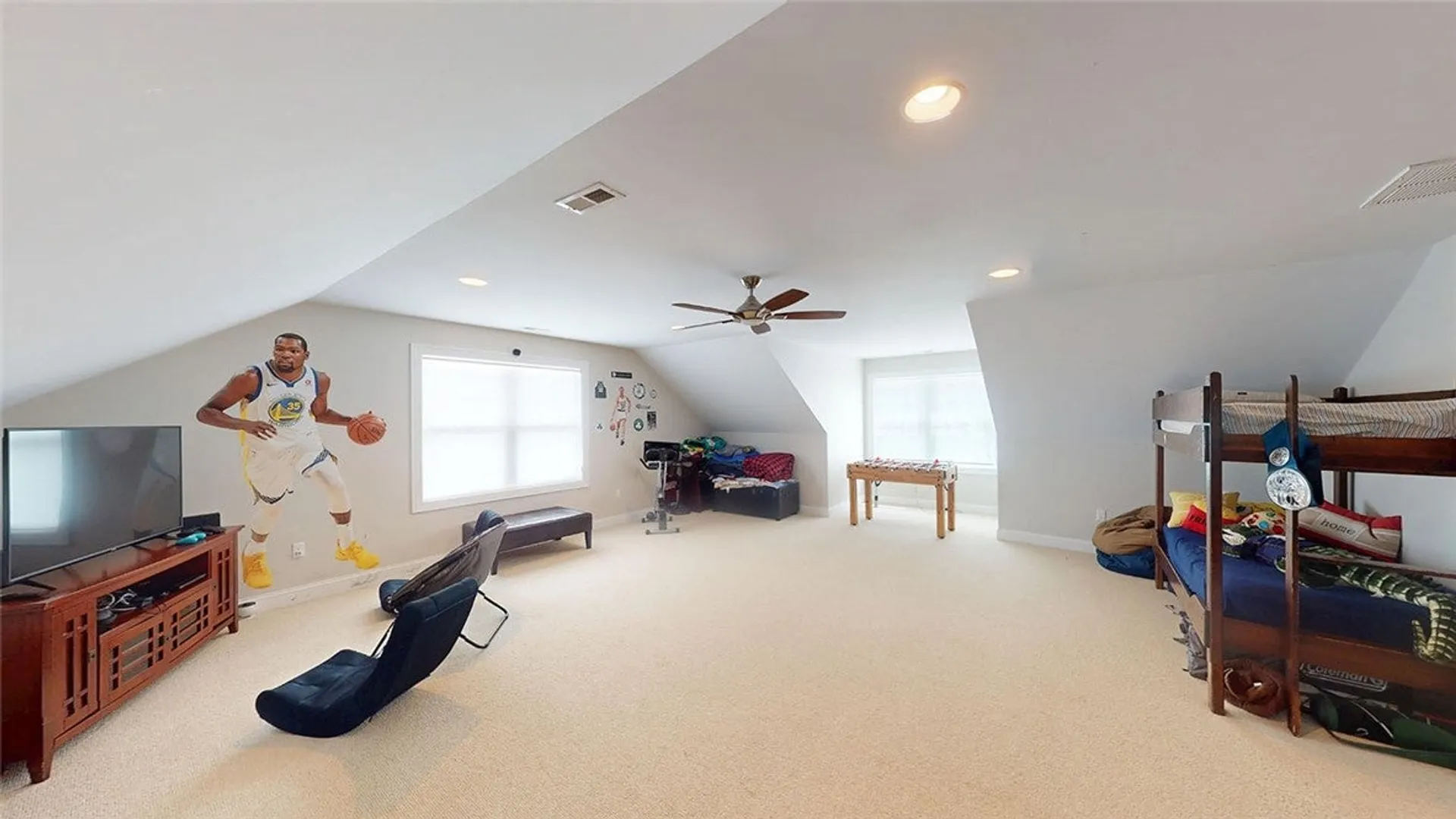 85 Cyrus Court Photo 25