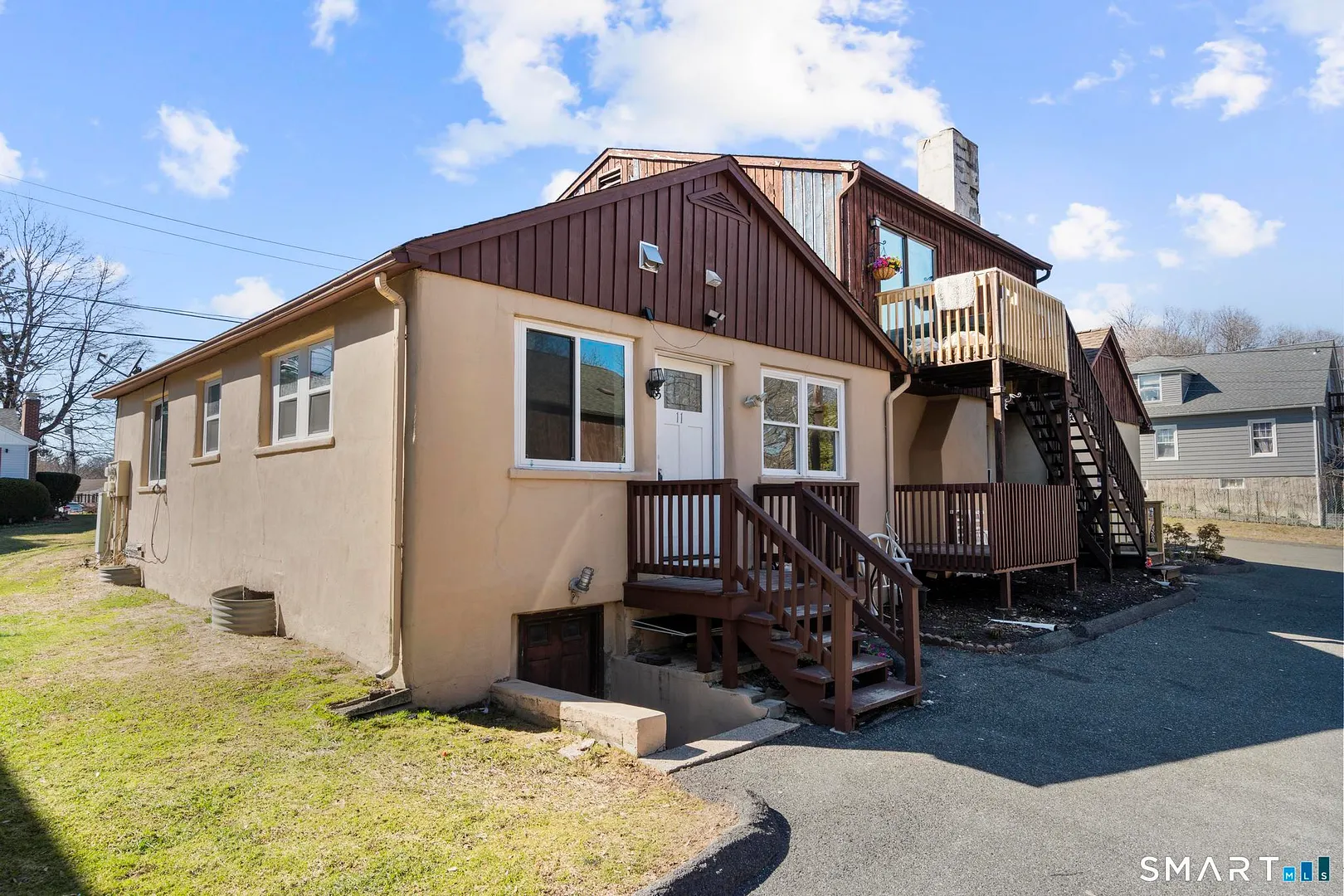 28-32 Starr Avenue  #11 Photo 3