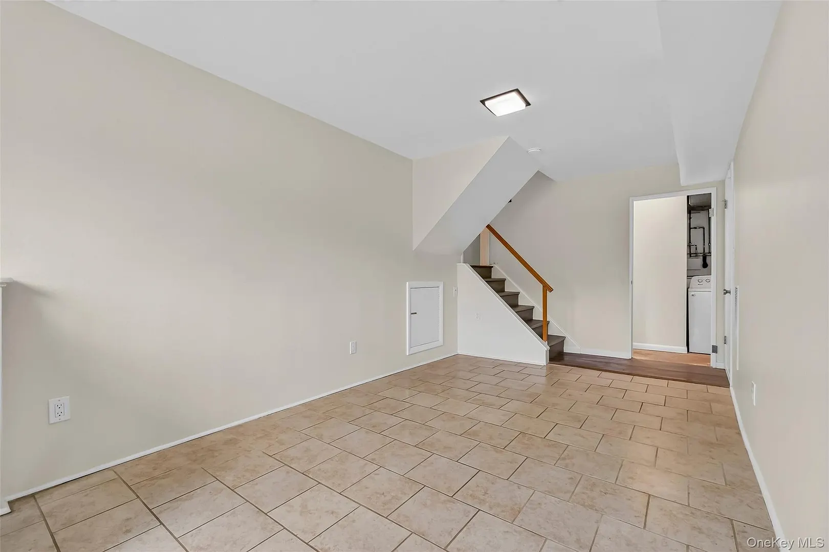 2536 Ridge Street Photo 13