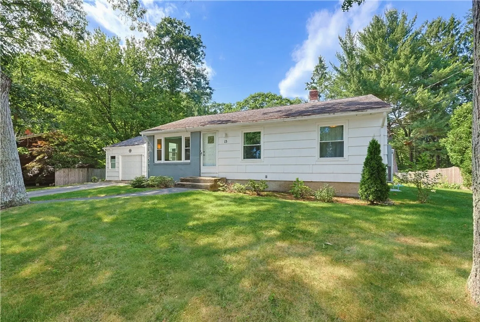 15 Austin Drive Photo 36