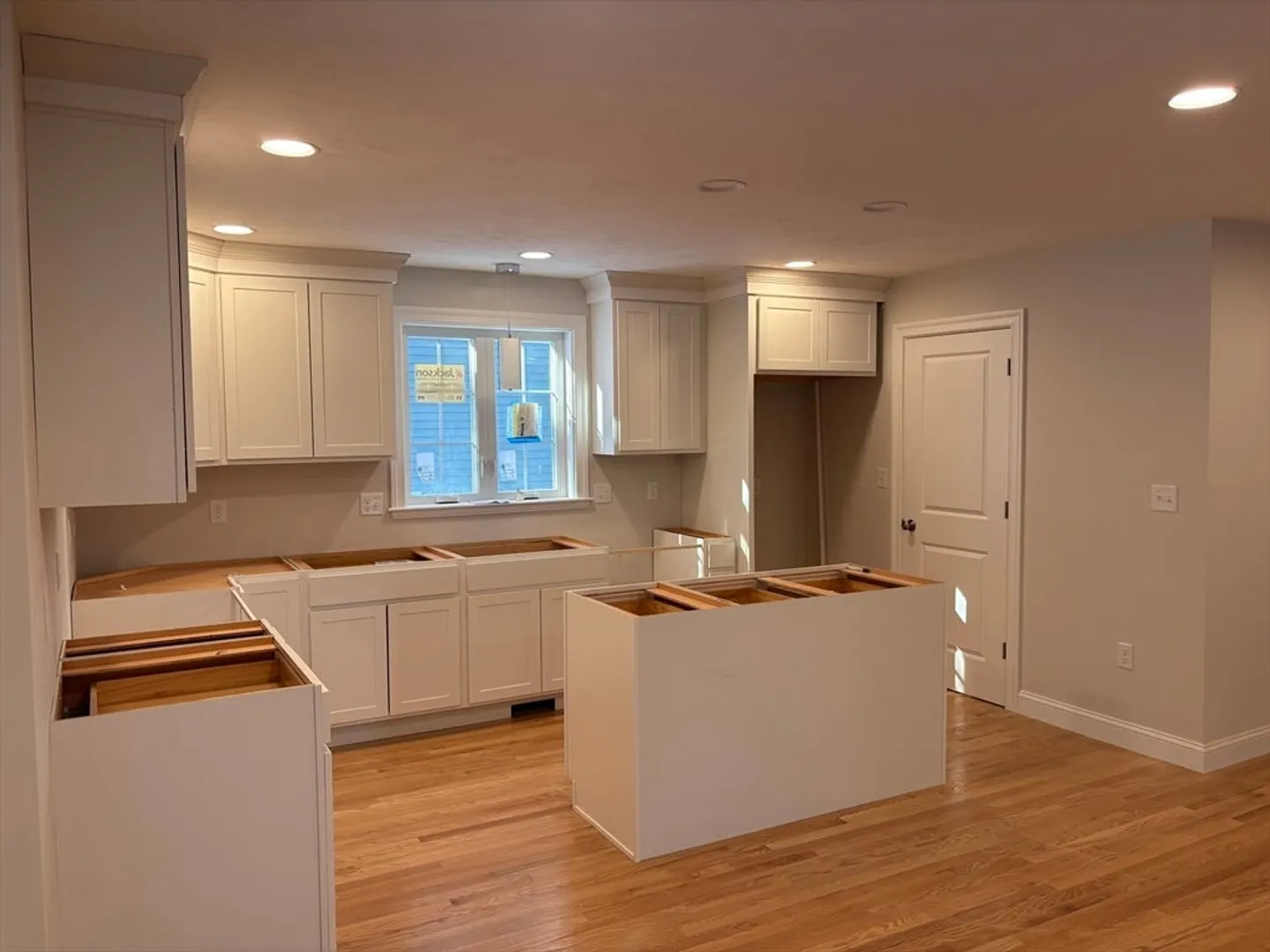12 Valley Lane Photo 8