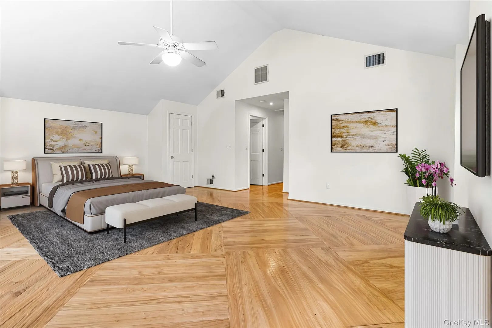 12 Sheldon Street Photo 26