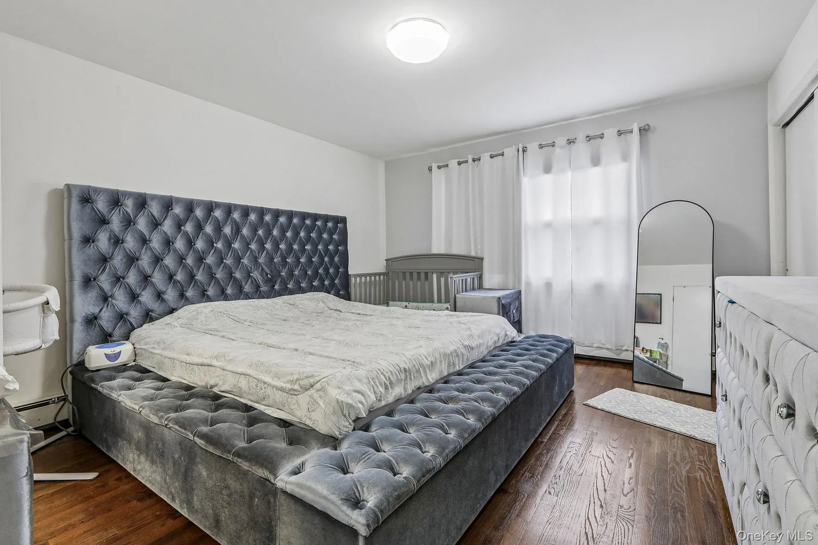 583 Bellevue Avenue N Photo 19