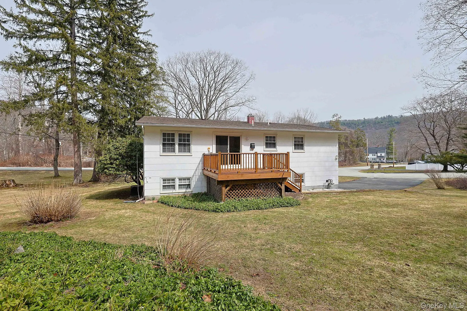 15 Nursery Road Photo 3