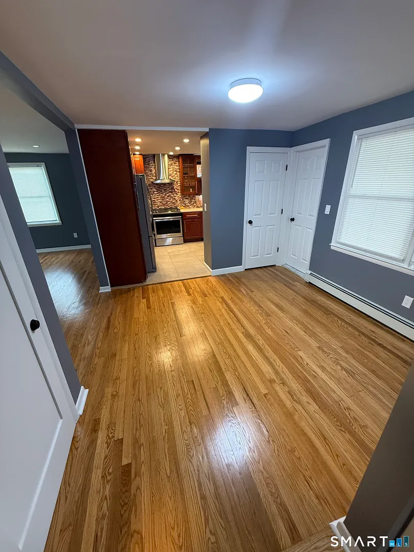 Stamford Rental Photo 22