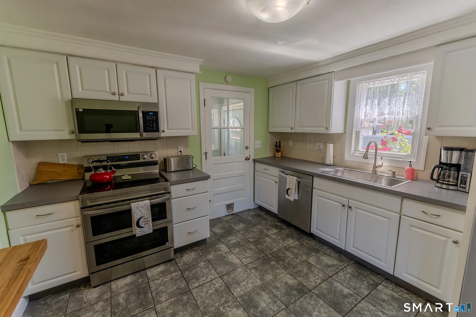 122 Pool Road Photo 5