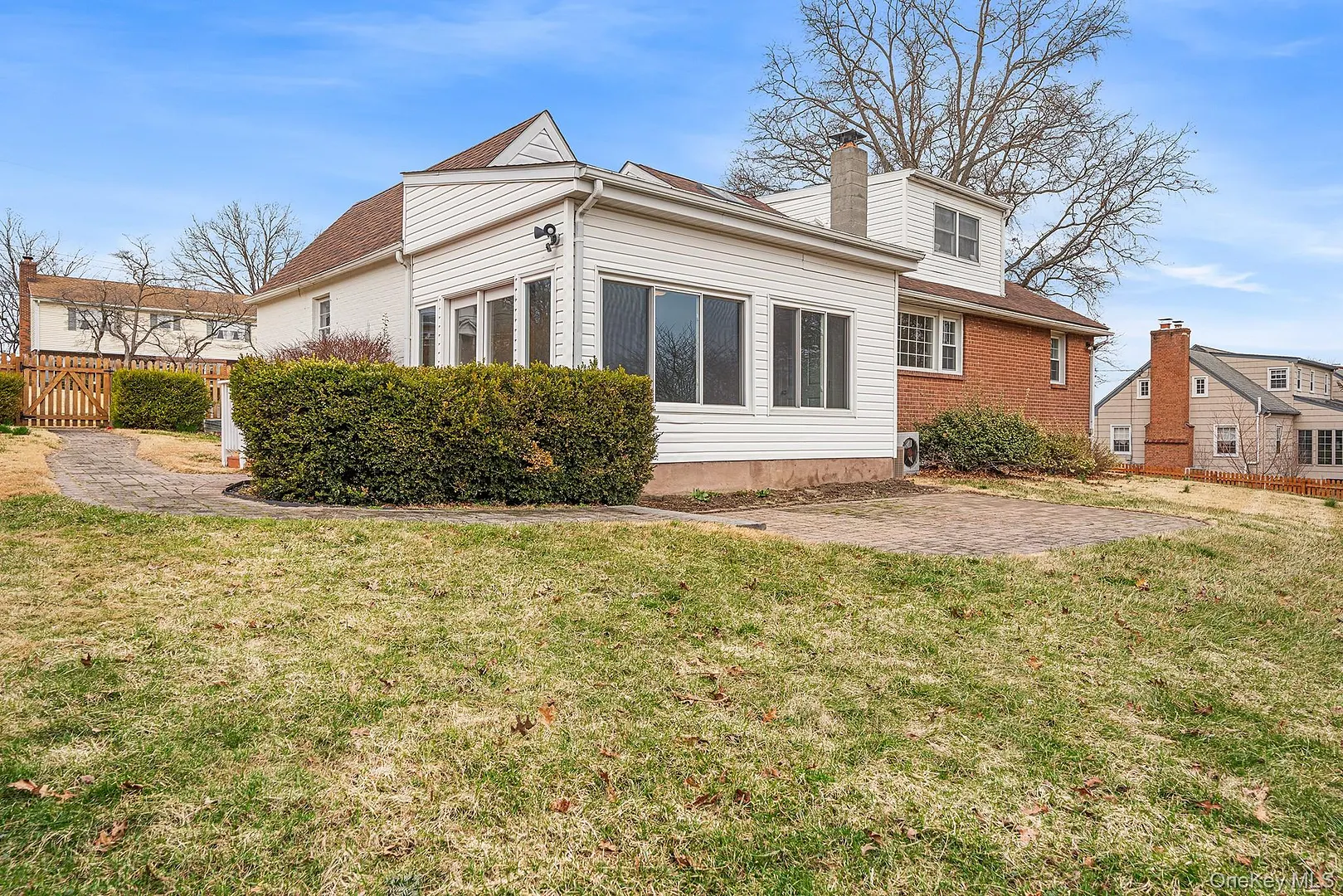 9 Sunrise Terrace Photo 39