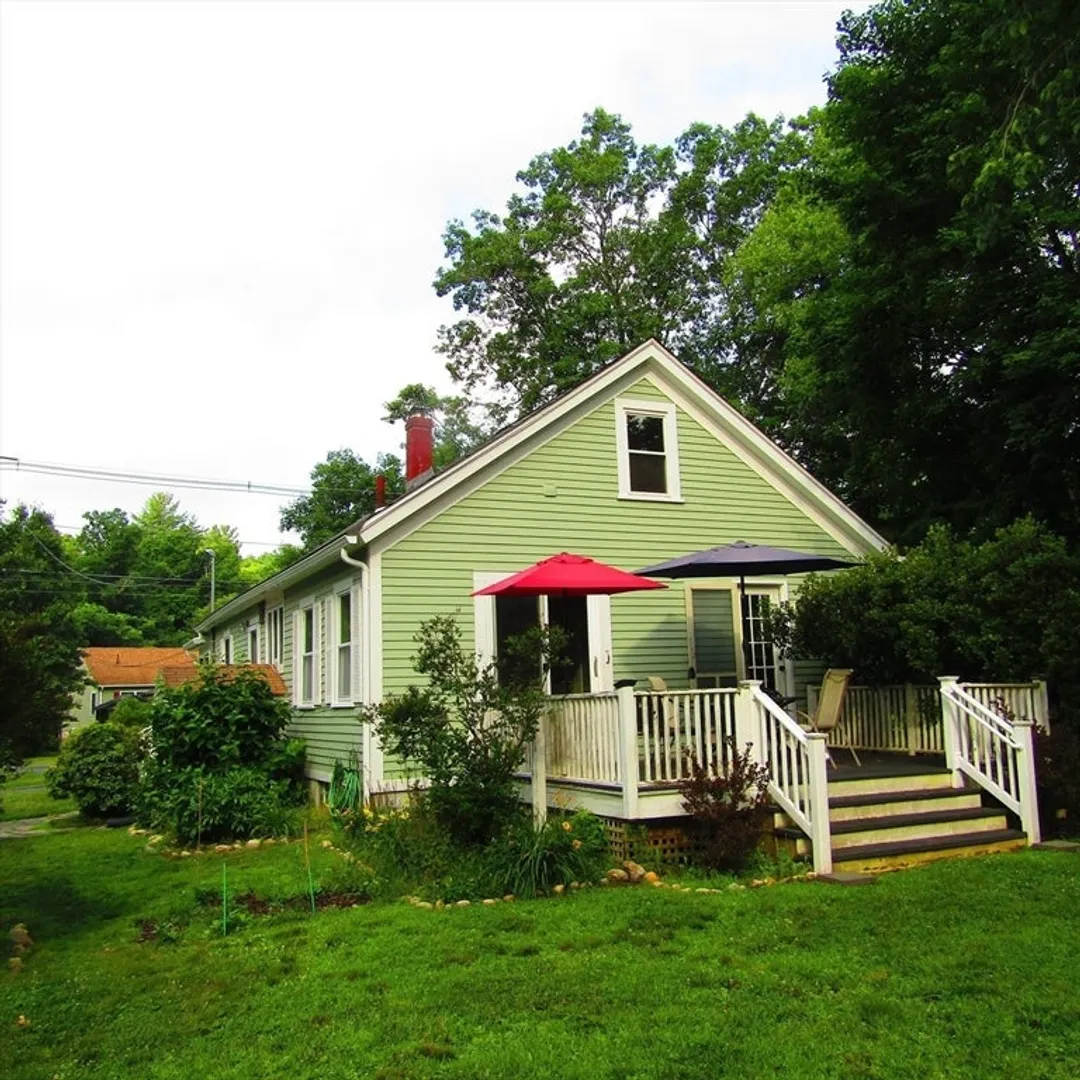 465 Spring Street Photo 4
