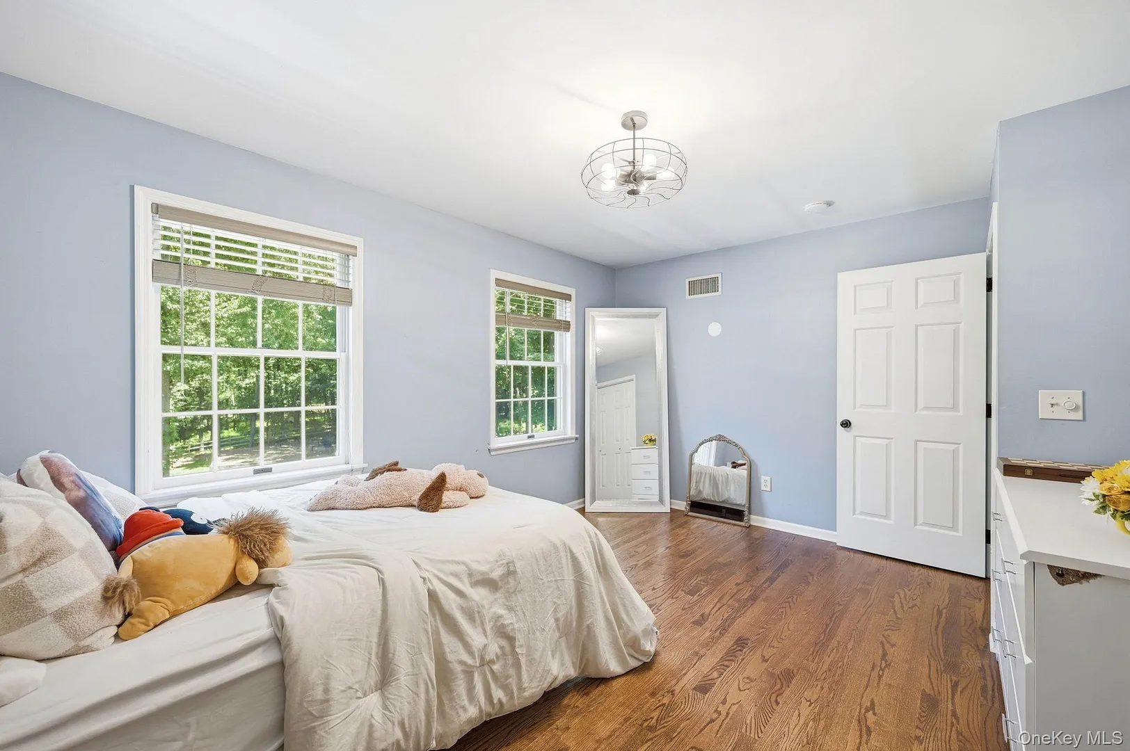 8 Sills Court Photo 17