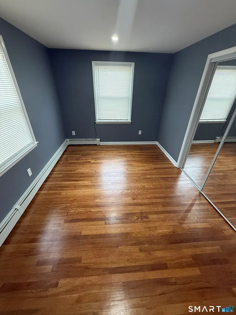 Stamford Rental Photo 21