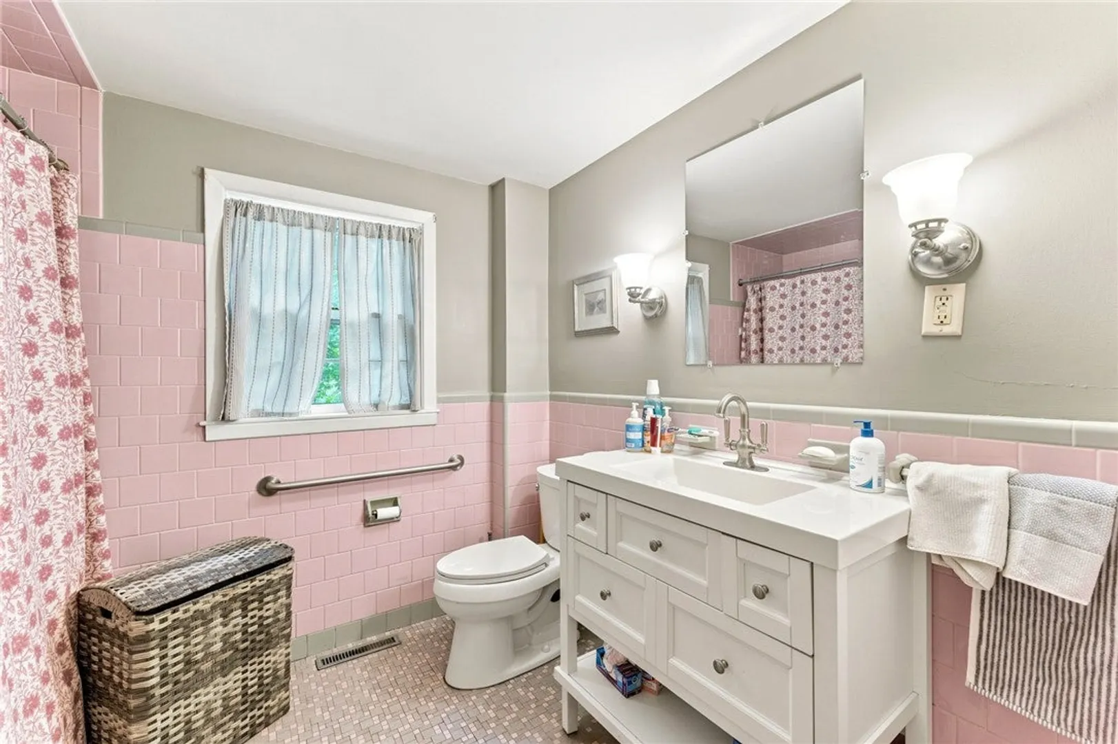 181 Brookside Drive Photo 19