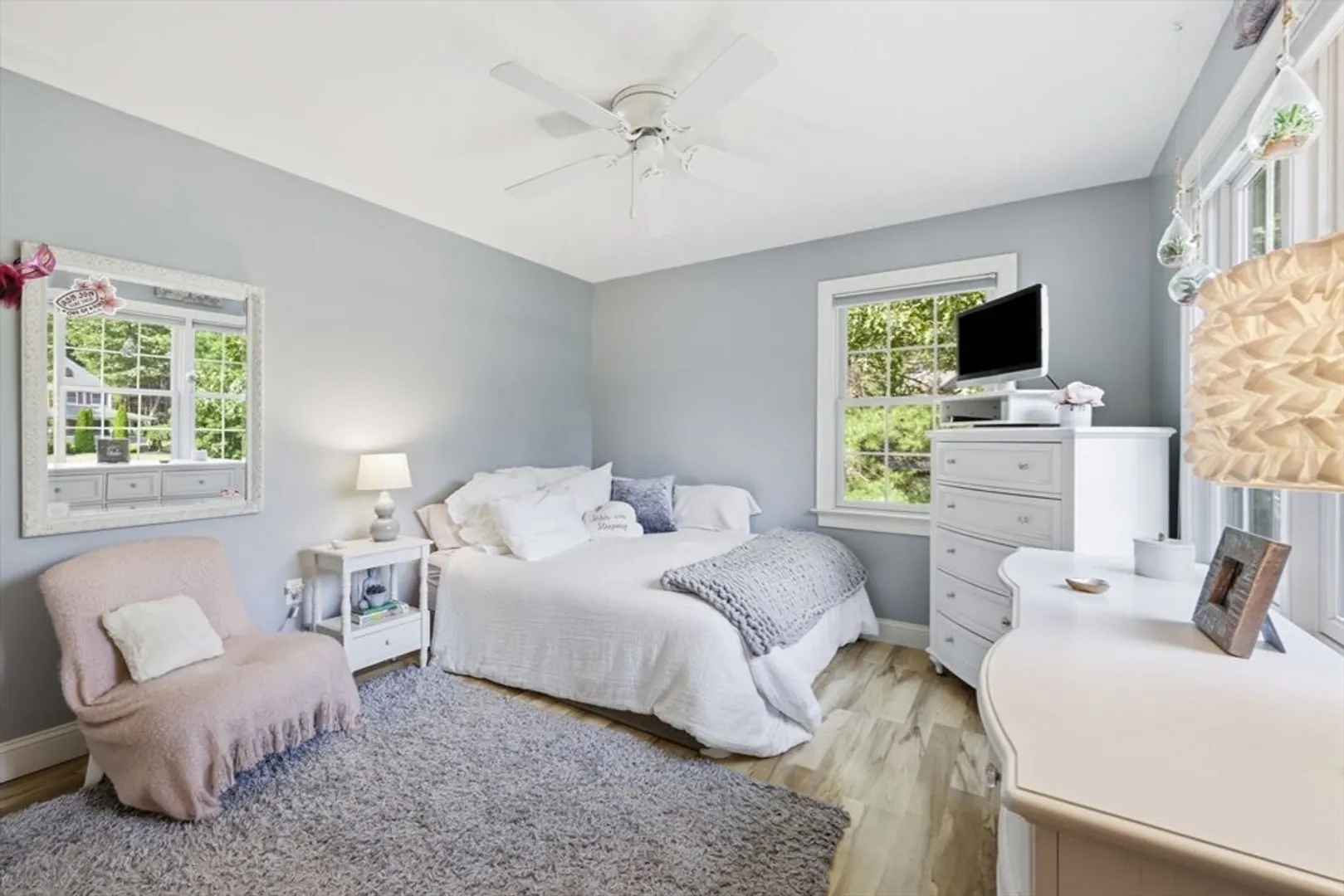8 Lexington Circle Photo 30