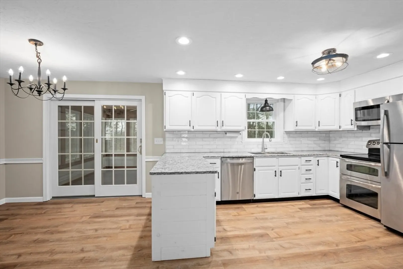 6 Guenther Drive Photo 18