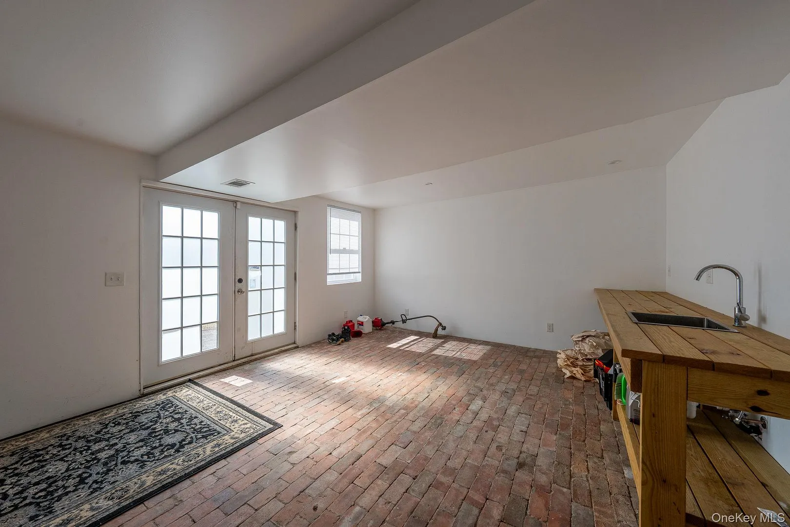 27 Walnut Street Photo 25