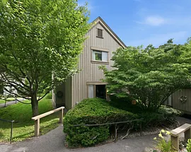 76 Heritage Village  #C