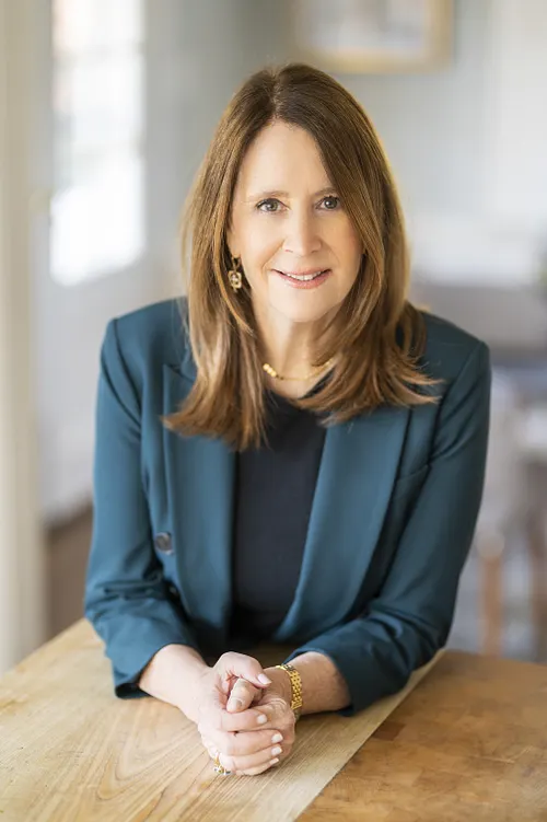 Lynne Glaser