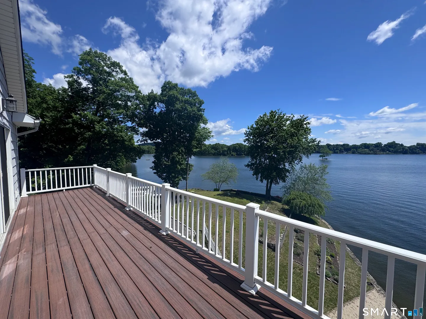 1 Oak Drive Photo 5