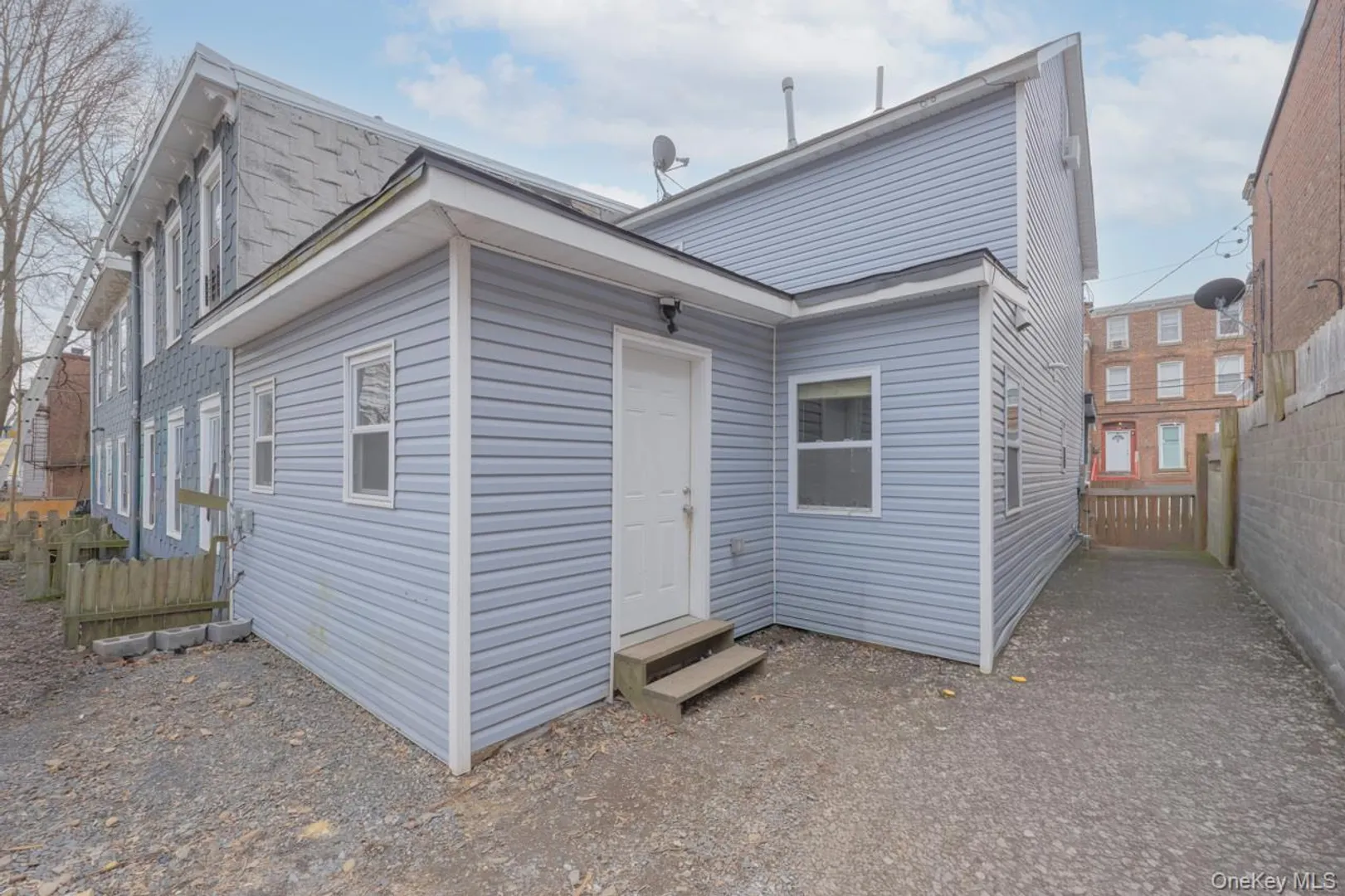 280 1st Street Photo 22