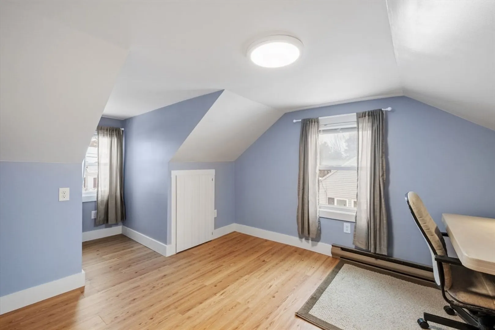 107 Upland Street Photo 23