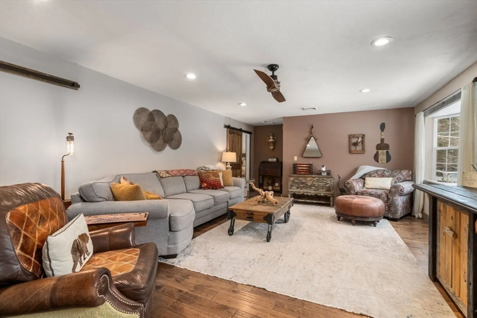 43 Ridge Way Photo 11