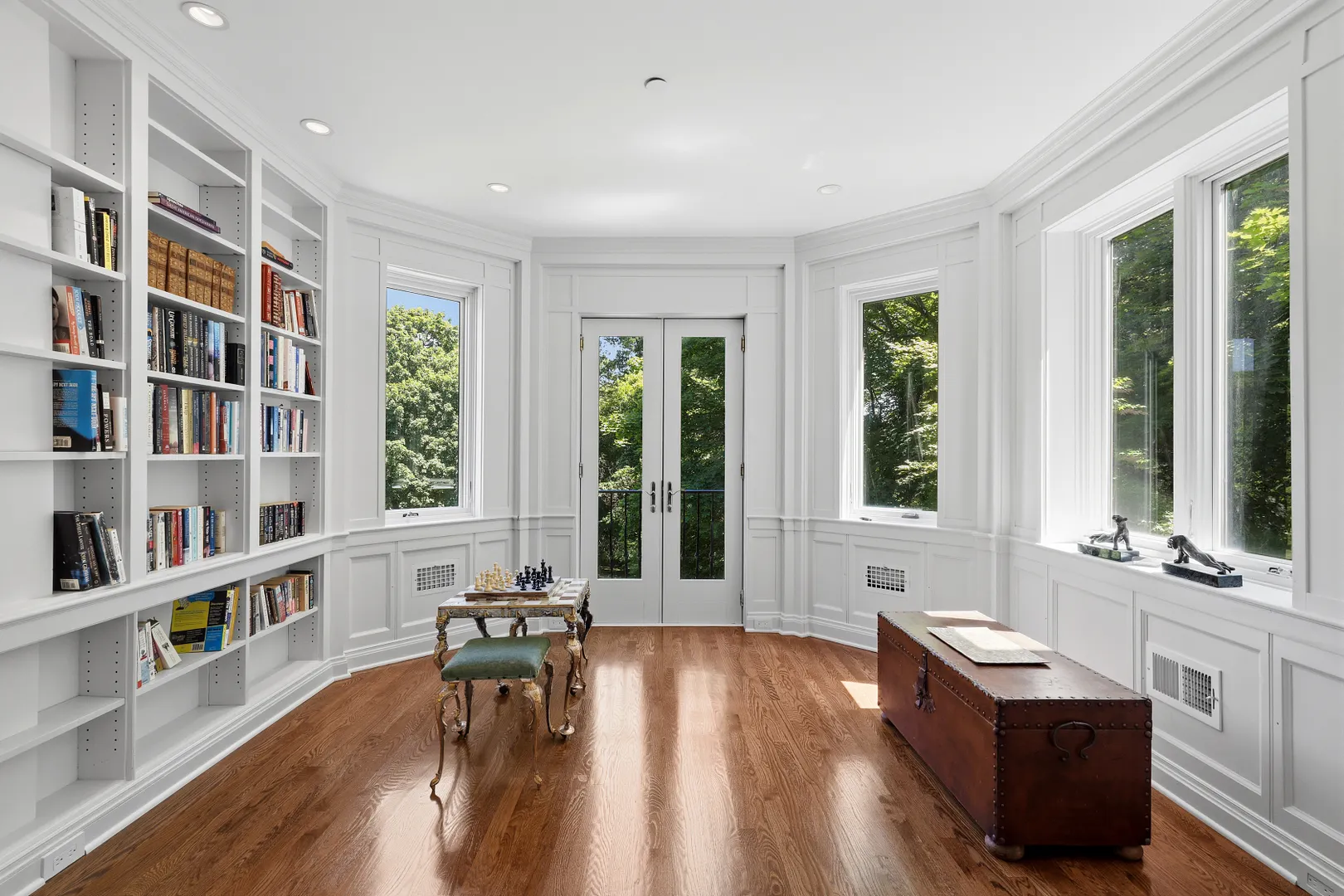 383 Woodlands Road Photo 14