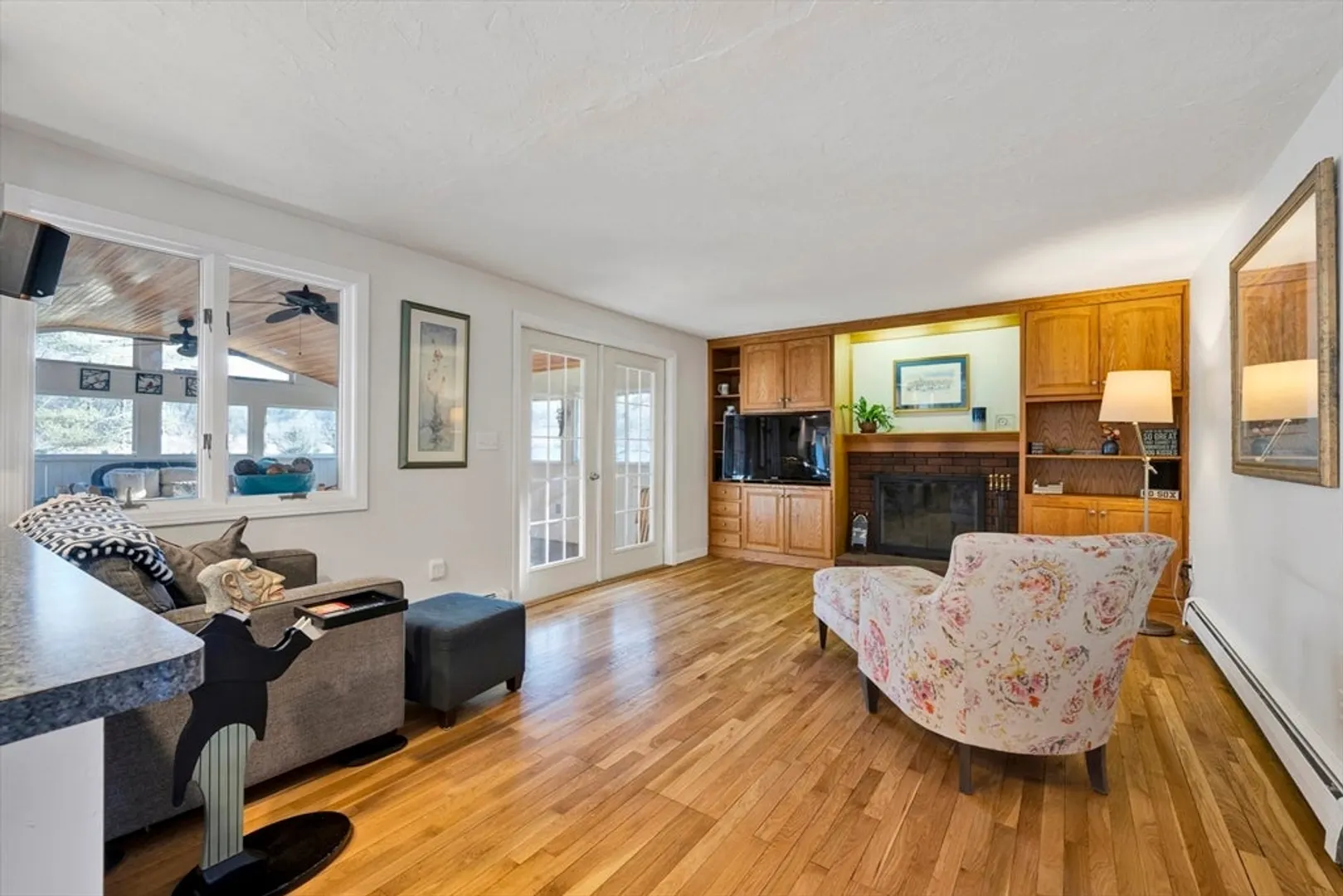 2 Woodpark Circle Photo 10