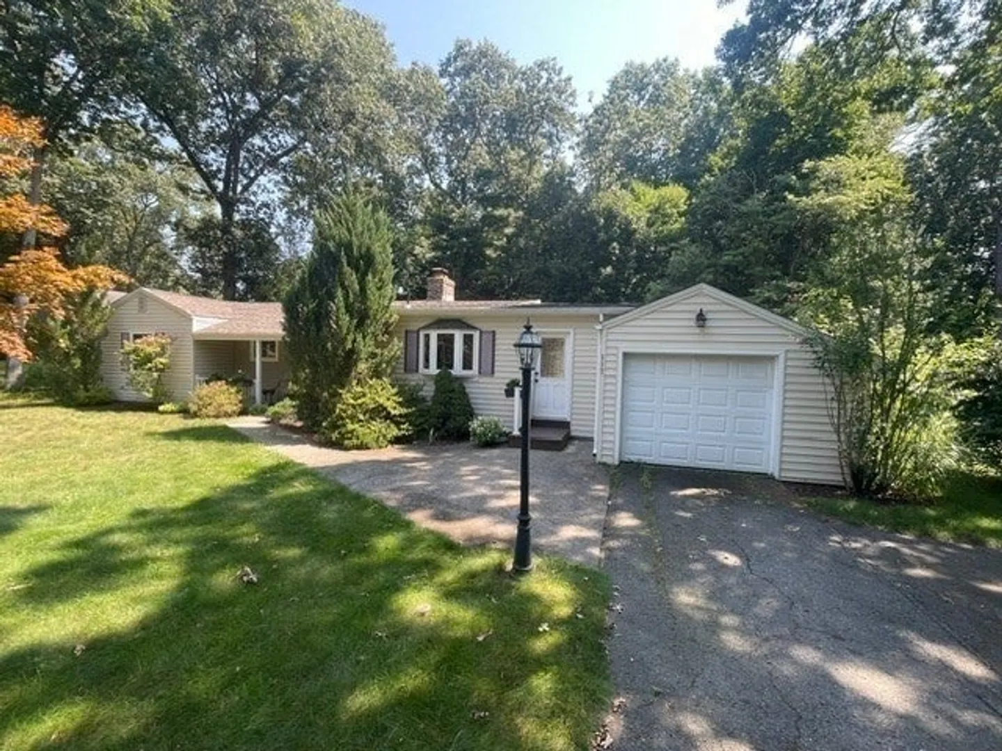 117 Hazardville Rd Photo 22